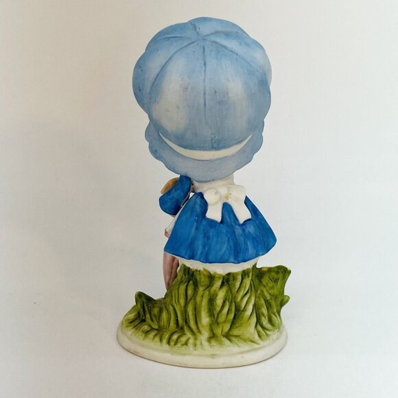 Vintage Kelvin Hand Painted Porcelain Figurine Girl wUmbrella Vivid Colors Japan - Picture 3 of 12